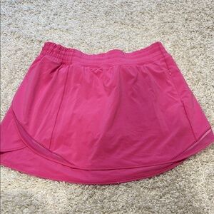 Lululemon Women's Pink Skort size 12